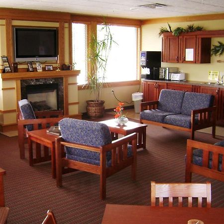 Prairie Inn & Suites Holmen Exterior photo