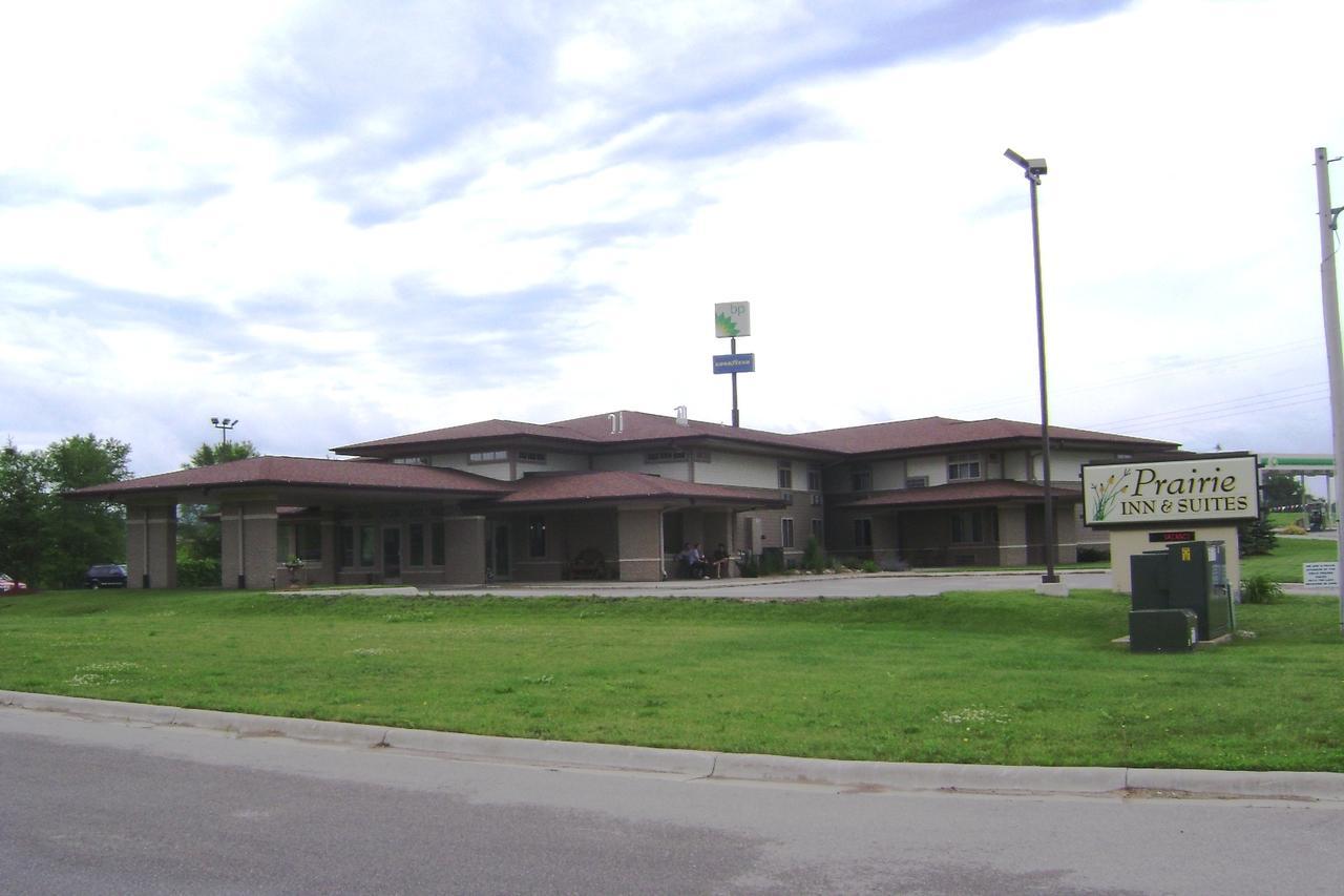 Prairie Inn & Suites Holmen Exterior photo